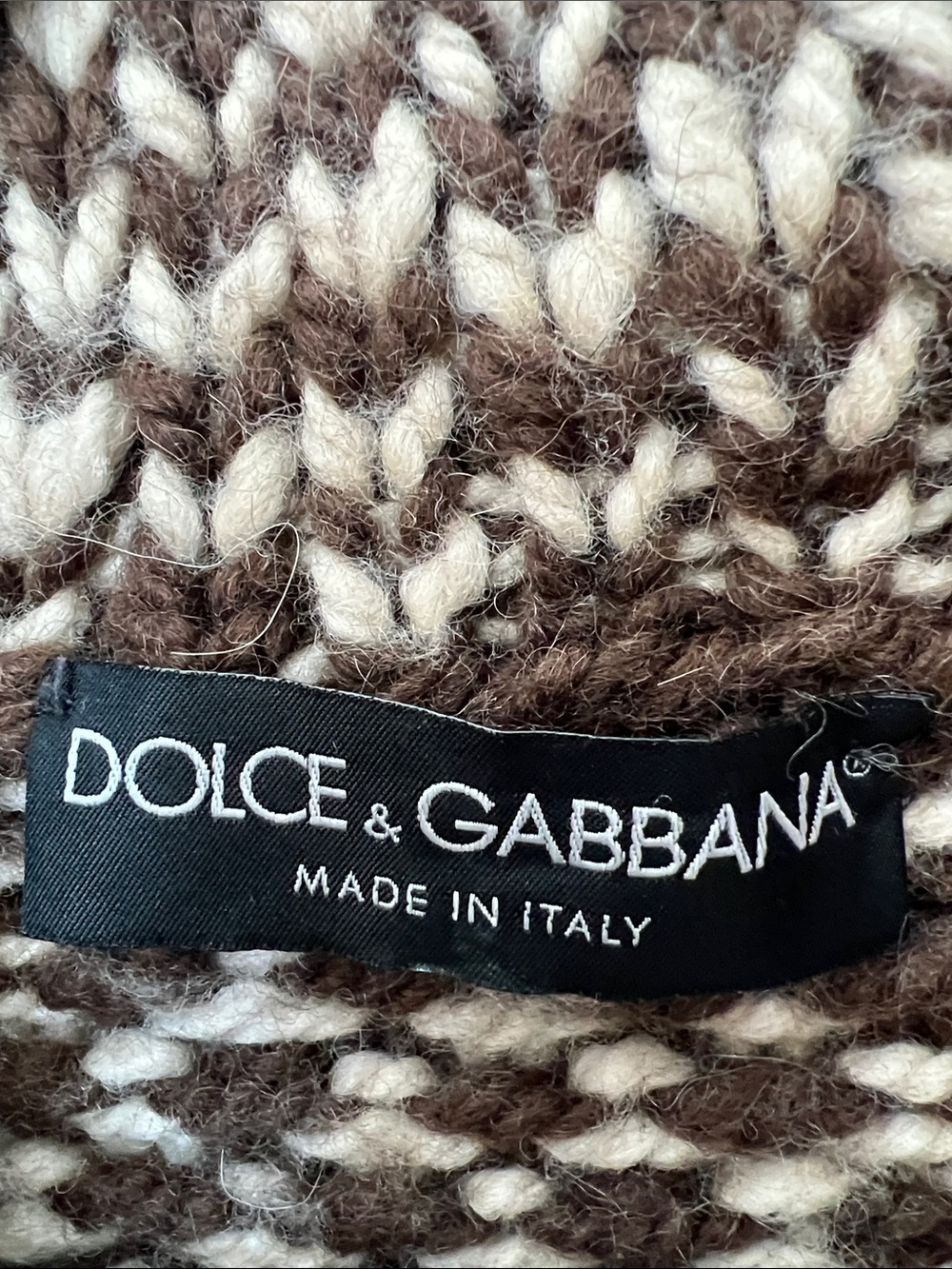 Dolce & Gabbana Archival Cowichan Brown and Cream Knit Button-Up Cardigan - Picture 3 of 10